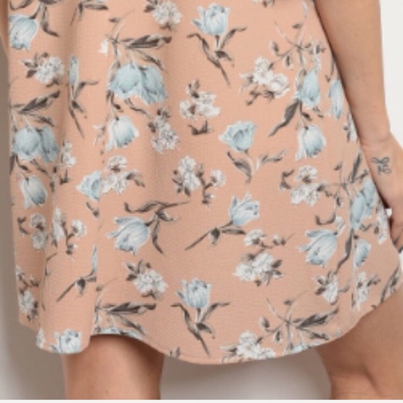 Peach Floral Print Shift Dress - Picture 8 of 8